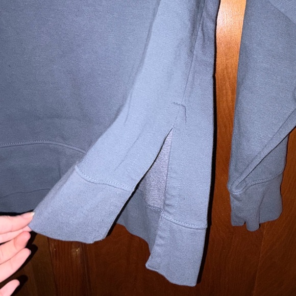 Bass Pro Shops Gray/Blue Sweatshirt - Picture 8 of 8